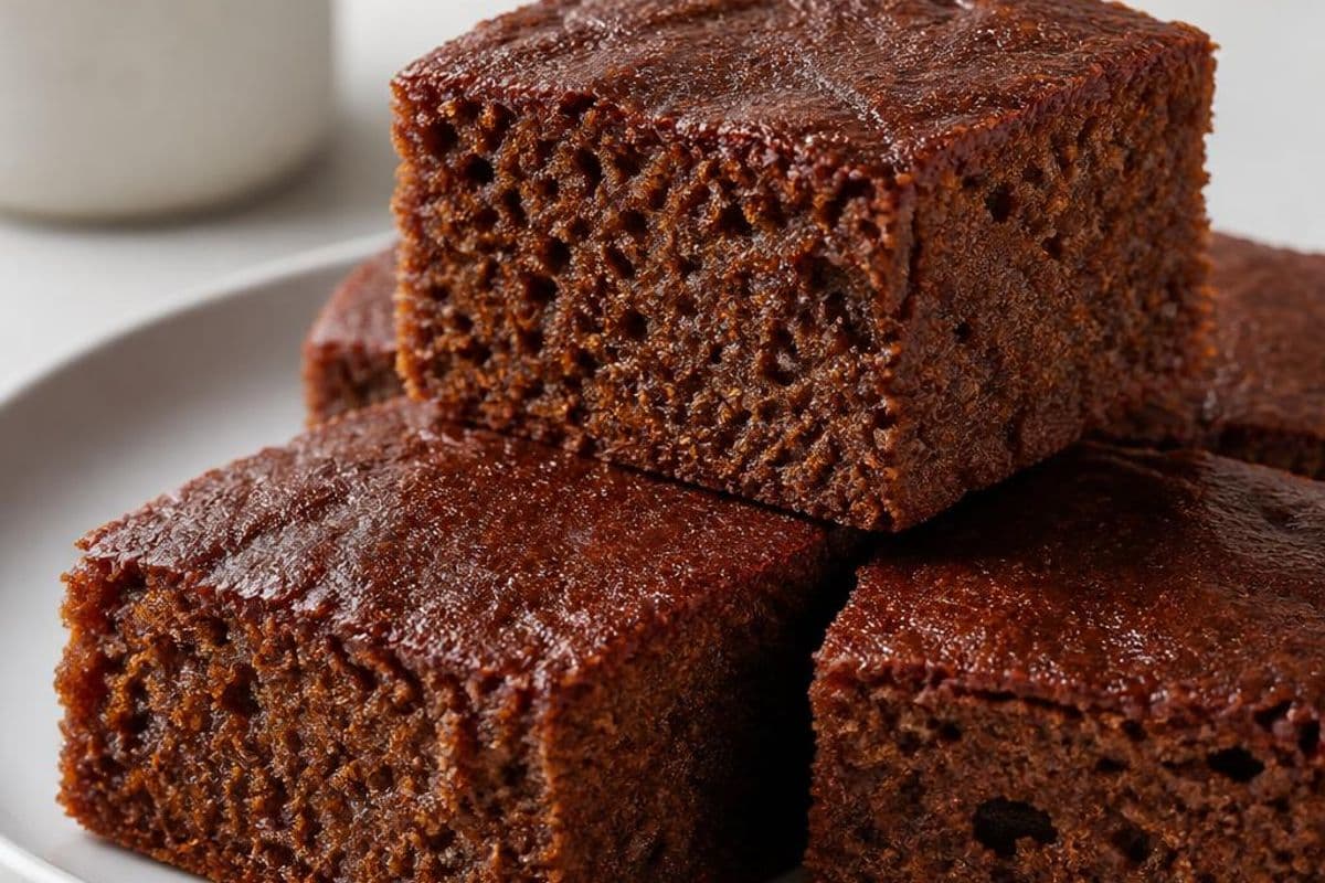 Bonfire Night parkin cake – featured image